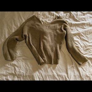 Knot sweater